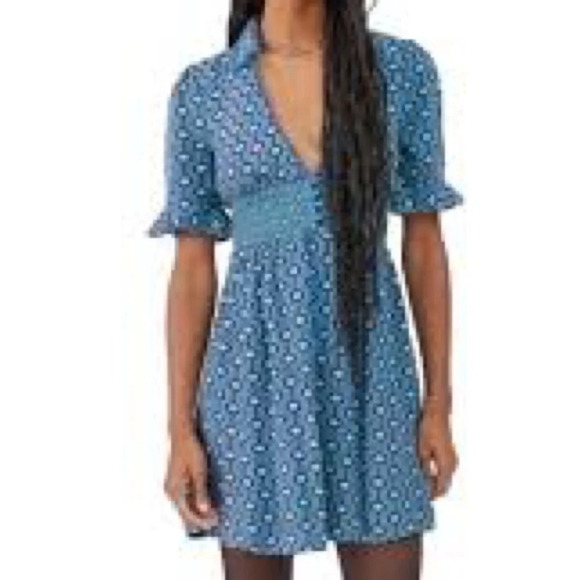 Urban Outfitters Graziana Mini Dress in Blue Motif - NEW - Size Large - Picture 2 of 10